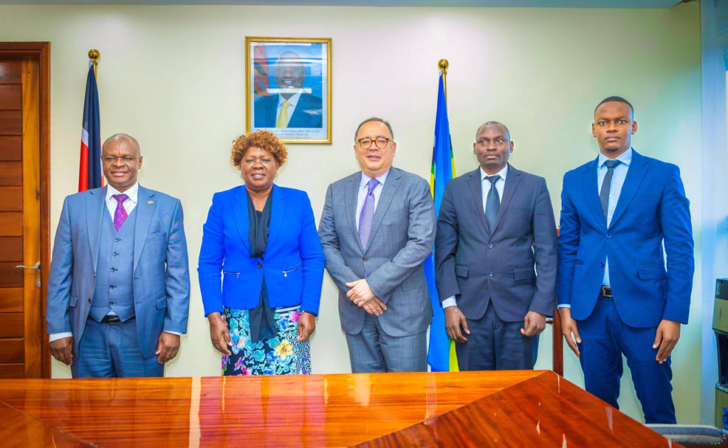 Ümumdünya Şəhərsalma Forumunun 13-cü sessiyasına hazırlıqla bağlı Keniya ilə əməkdaşlığın perspektivləri nəzərdən keçirilib Xeber basligi